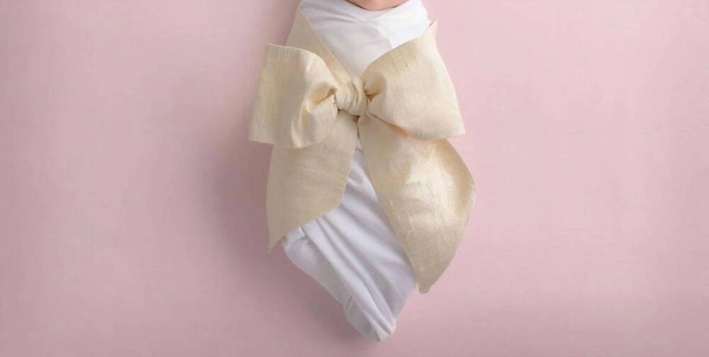 NEW BEAUFORT BONNET bow swaddle sleep sack in pearl strand silk